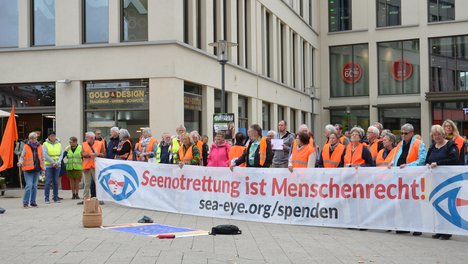 Flashmob Sicherer Hafen Detmold Flashmob Sicherer Hafen Detmold