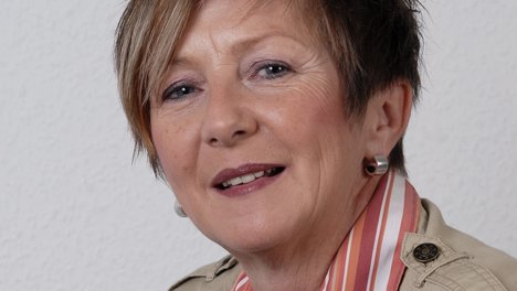 Uschi Jacob-Reisinger, Sprecherin Fraktion DIE LINKE. im Kreistag Lippe Uschi Jacob-Reisinger, Sprecherin Fraktion DIE LINKE. im Kreistag Lippe
