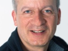 Friedrich Straetmanns, Spitzenkandidat für OWL Friedrich Straetmanns, Spitzenkandidat für OWL